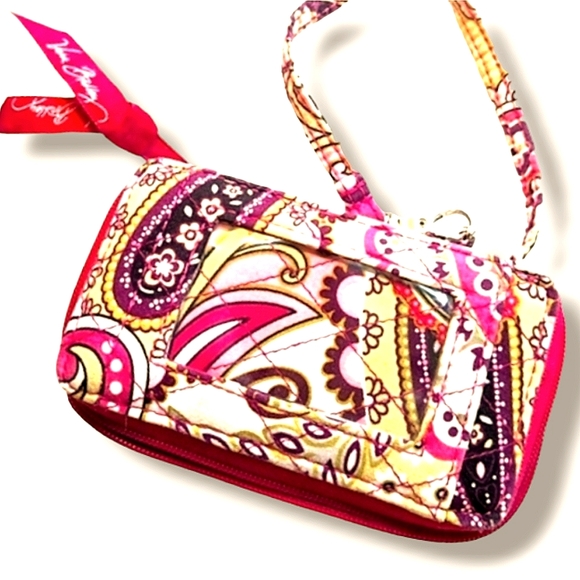👛Vera Bradley Wristlet with ID Window - Picture 2 of 8